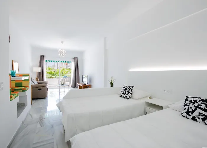 Estudio - La Caleta Apartament *