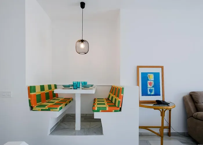 Estudio - La Caleta Apartmán *